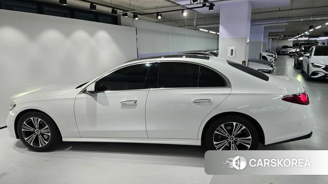 Mercedes-Benz E-Class W214 id 4400370 из Кореи 18