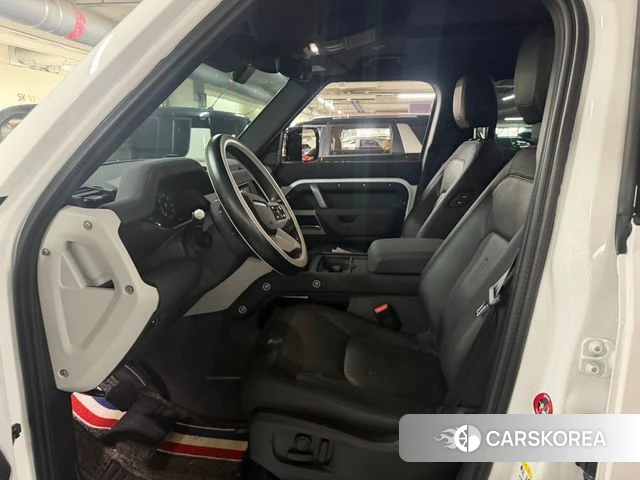 Land Rover Defender (L663) id 4593089 из Кореи 17