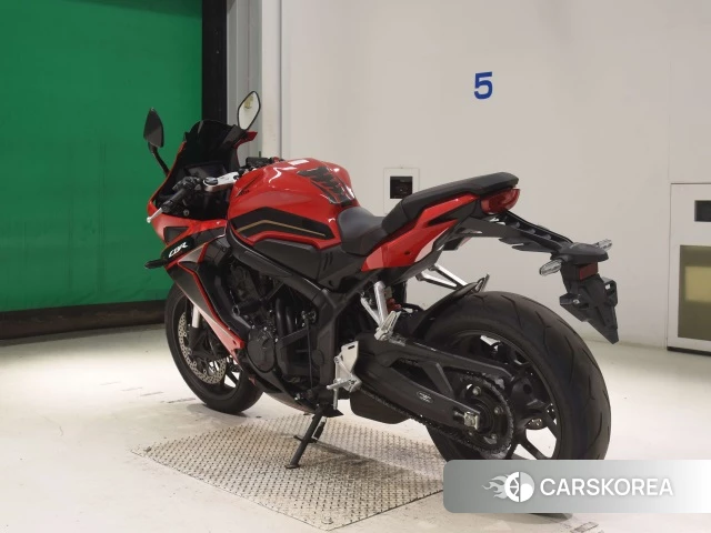 Проданный Honda CBR650R id 4374001 из Японии, фото 8