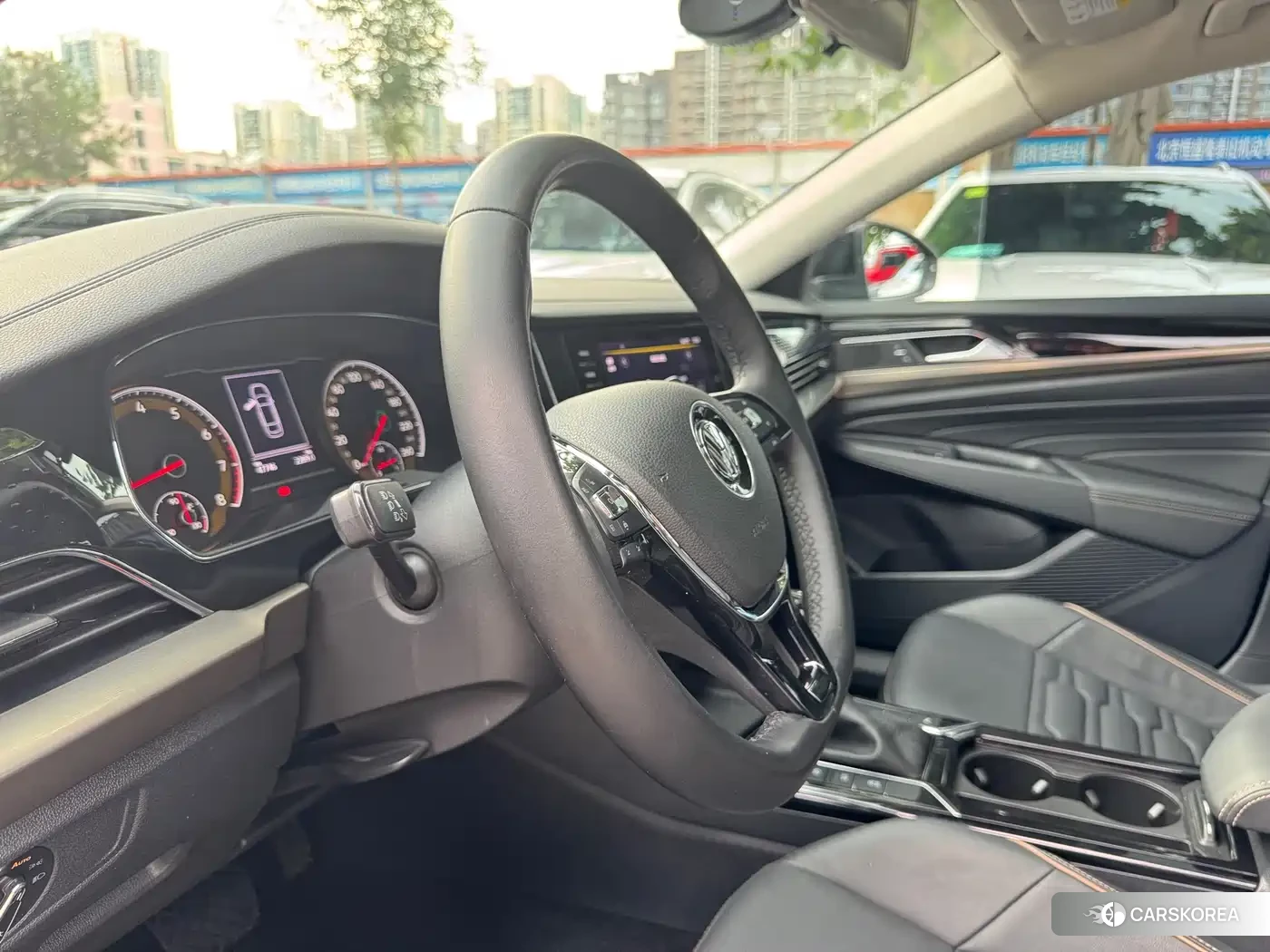 Volkswagen Passat id 4576586 из Китая 14
