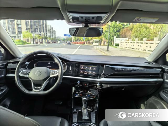 Volkswagen Passat id 4276487 из Китая 15