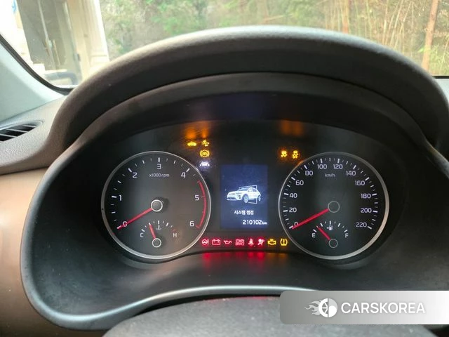 Kia Stonic id 4748330 из Кореи 18