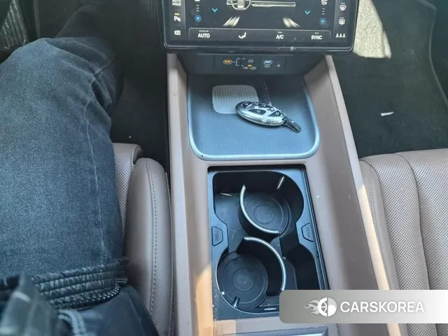 Hyundai Grandeur (GN7) id 3457734 из Кореи 16