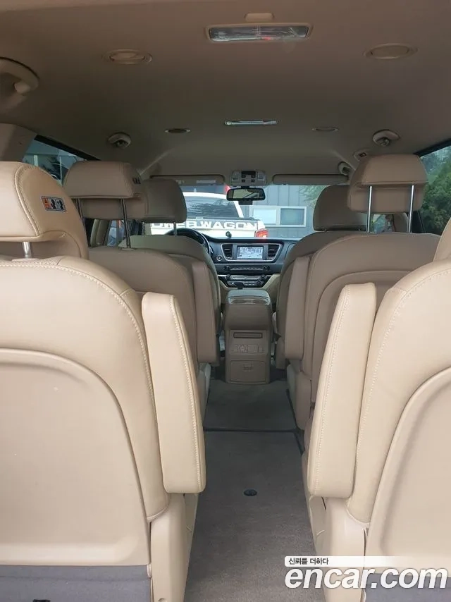 Kia The New Carnival id 2927817 из Кореи 17