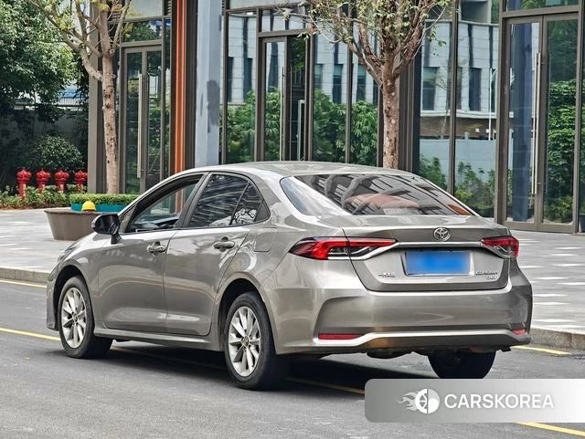 Toyota Corolla id 4321222 из Китая 8