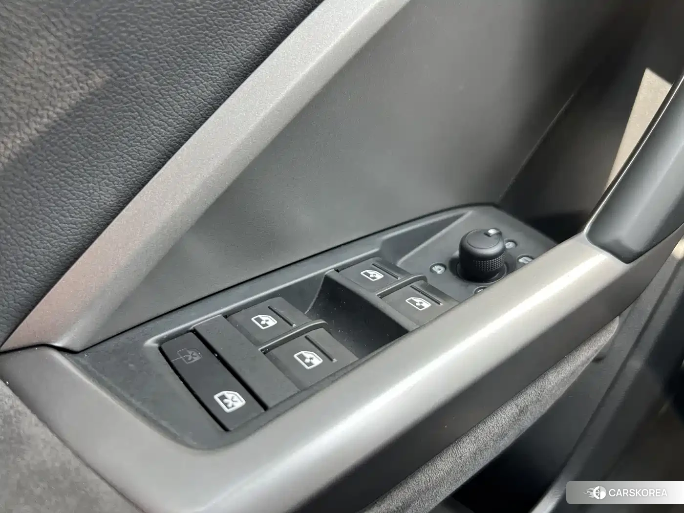 Audi Q3 id 4659785 из Китая 17