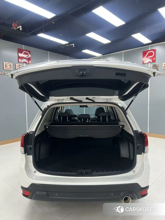 Subaru FORESTER Forester id 4218717 из Китая 16