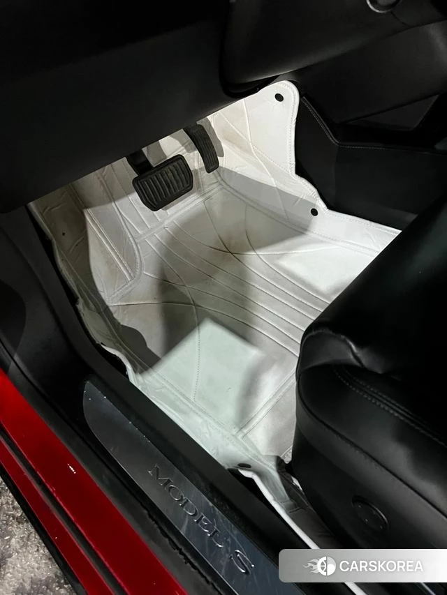 Tesla Model S id 3937154 из Кореи 8