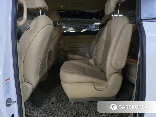 Kia The New Carnival id 3402545 из Кореи 18