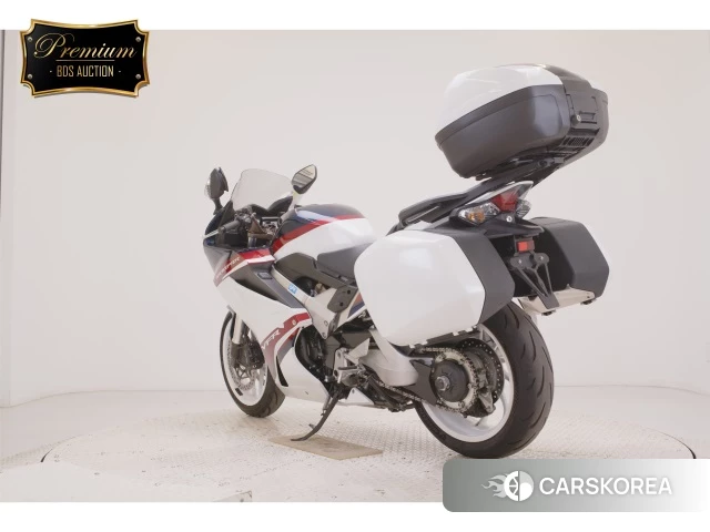 Проданный Honda VFR800F id 4333051 из Японии, фото 8