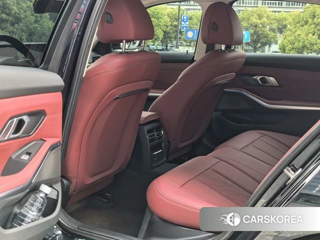 BMW 3 series id 4307077 из Китая 8