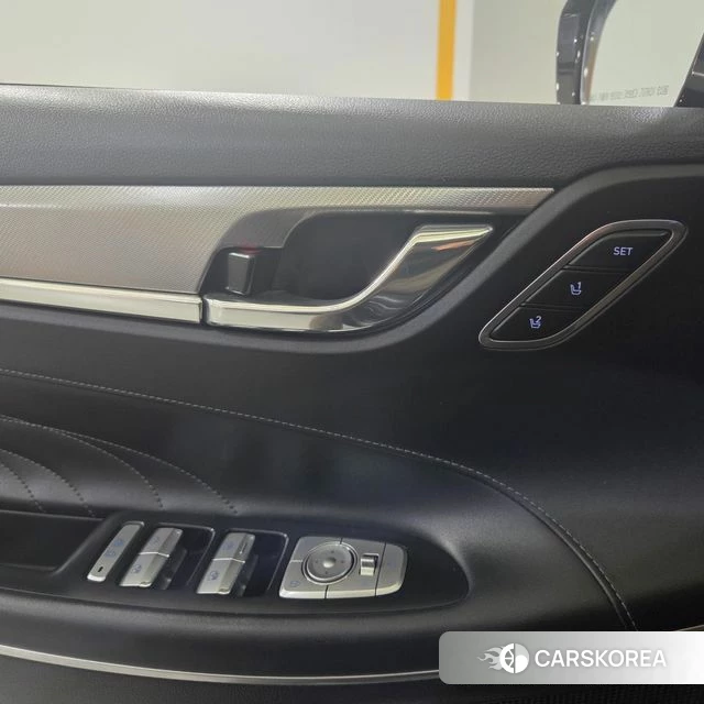 Hyundai The New Grandeur IG Hybrid id 3791987 из Кореи 18