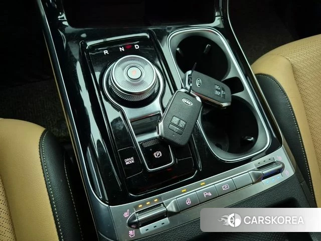 Kia Carnival 4th generation id 3824881 из Кореи 17