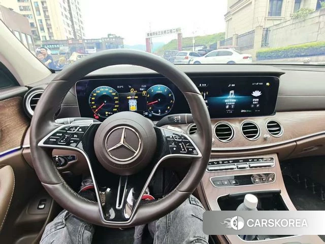 Mercedes-Benz E-class id 4335725 из Китая 10
