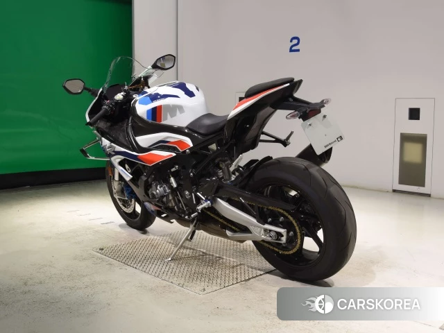 Проданный BMW M1000RR id 4299121 из Японии, фото 8