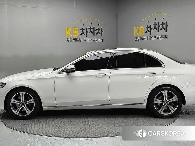 Mercedes-Benz E-Class W213 id 3880263 из Кореи 16