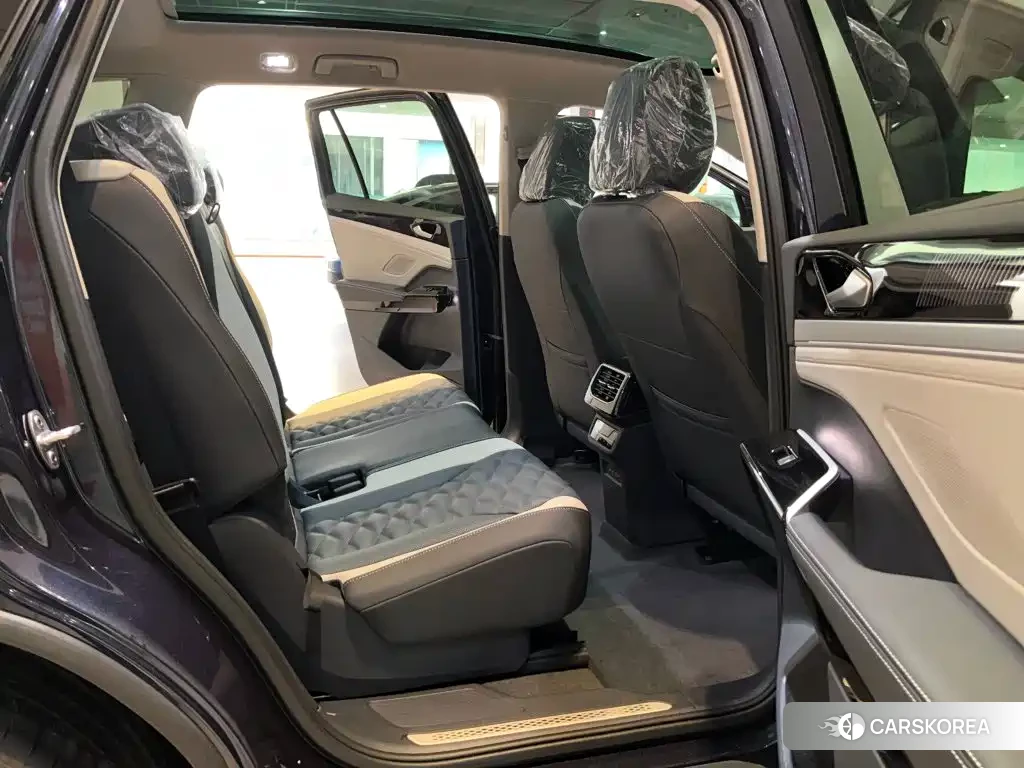 Volkswagen ID.6 CROZZ id 4622276 из Китая 17