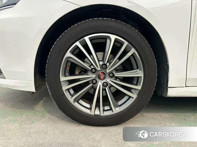 Roewe i6 classic id 4214141 из Китая 29