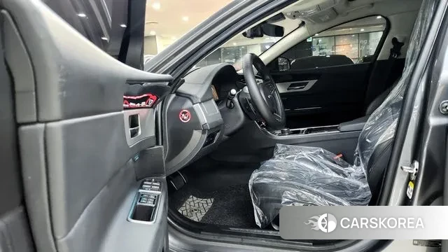 Jaguar XF (X260) id 2971083 из Кореи 18