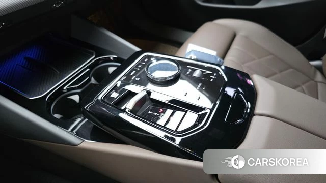 BMW 5 Series (G60) id 4186000 из Кореи 30