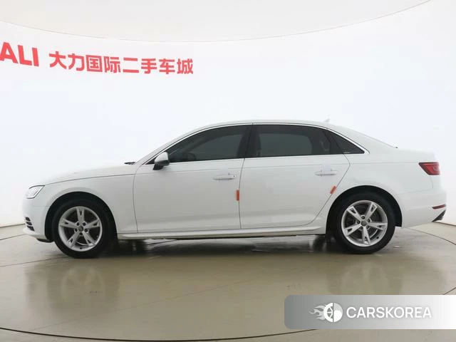Audi A4L id 4210375 из Китая 14