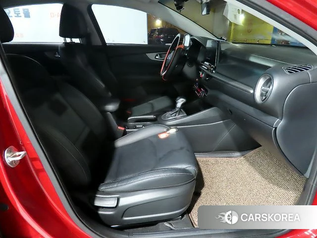 Kia Come New K3 id 4551856 из Кореи 18