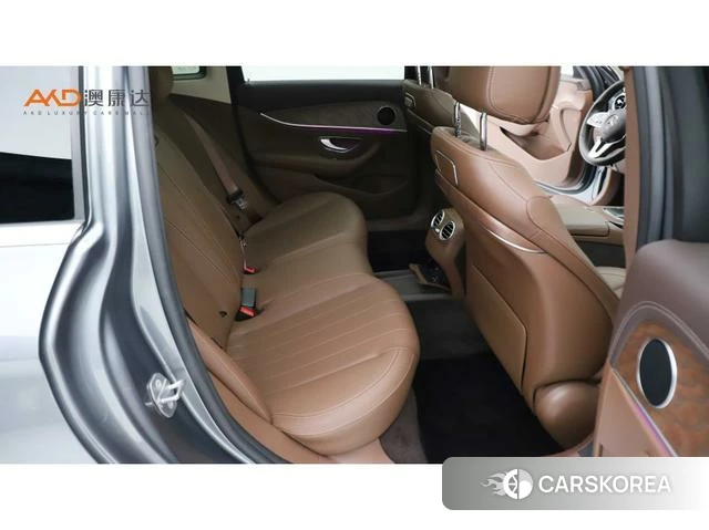 Mercedes-Benz E-class id 4238719 из Китая 8