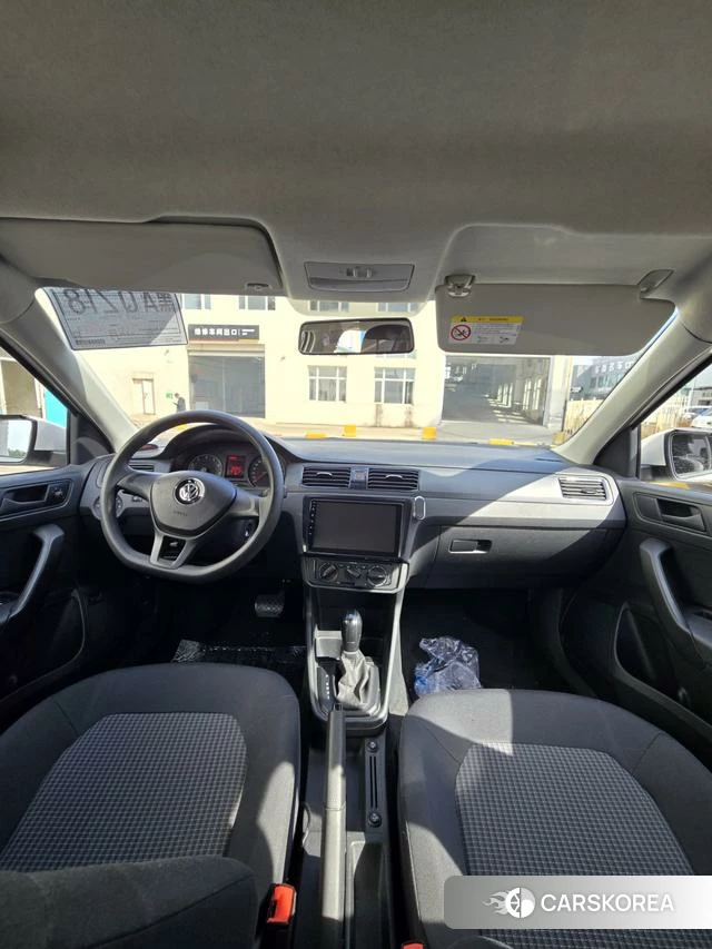 Volkswagen Santana id 4335919 из Китая 10