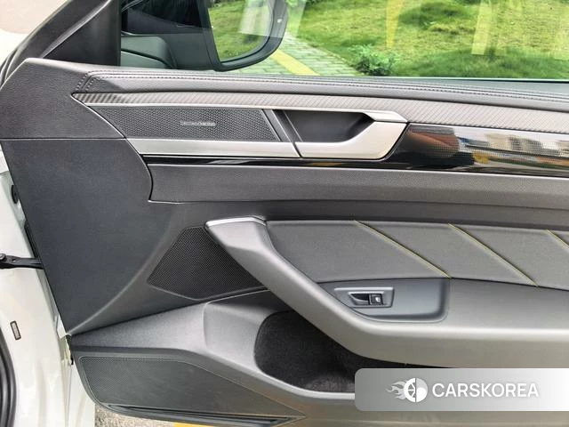 Volkswagen CC id 4277351 из Китая 14