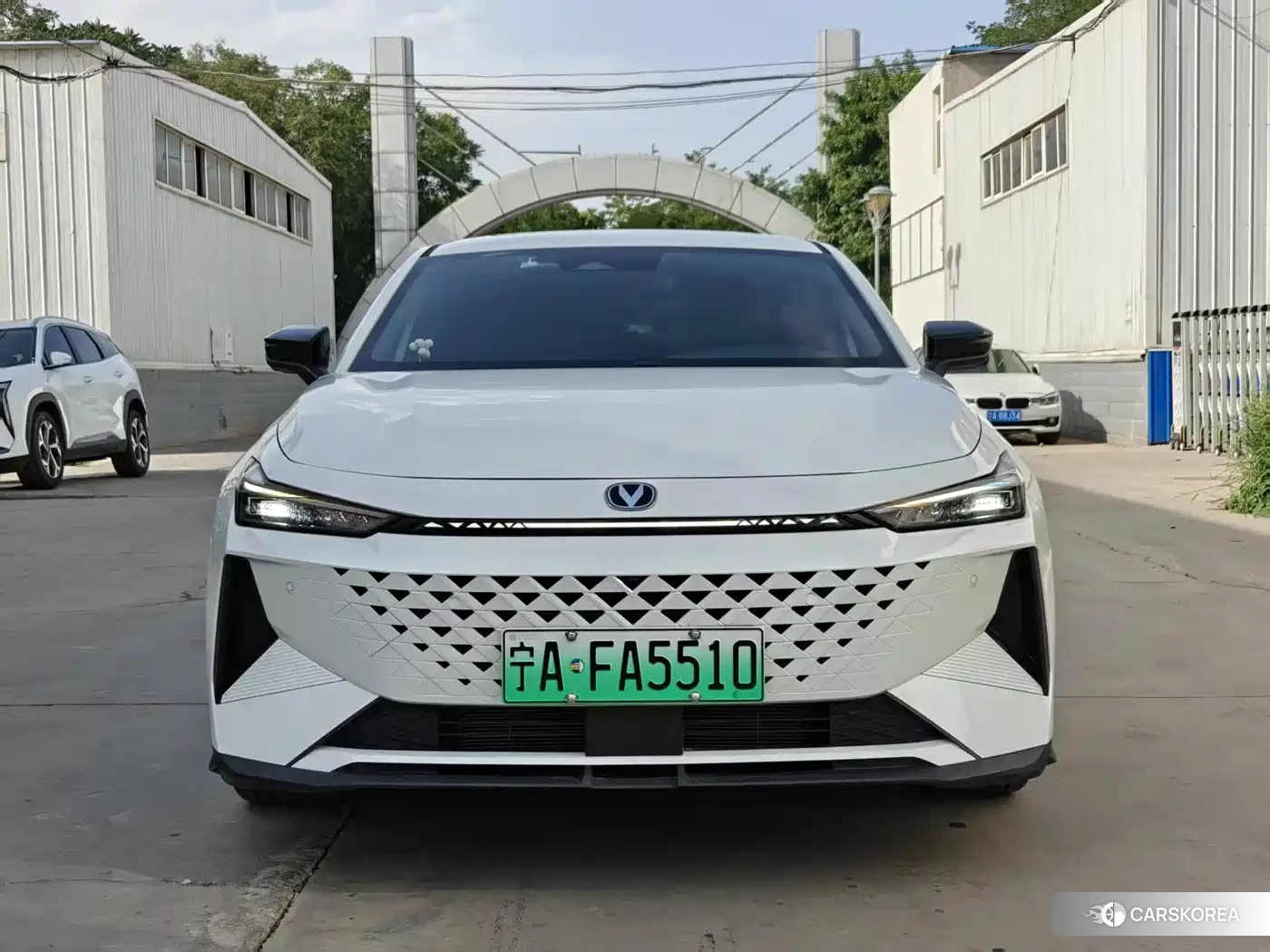 Chang'an UNI-V Smart iDD id 4622531 из Китая 8