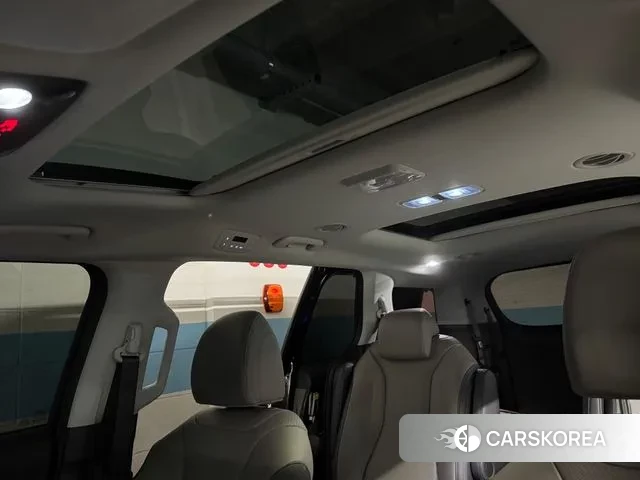 Kia The New Carnival 4th Generation id 3163838 из Кореи 18