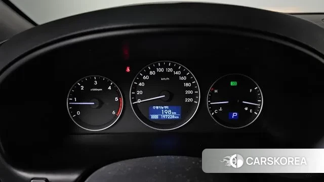 Hyundai The New Grand Starex id 3418142 из Кореи 18