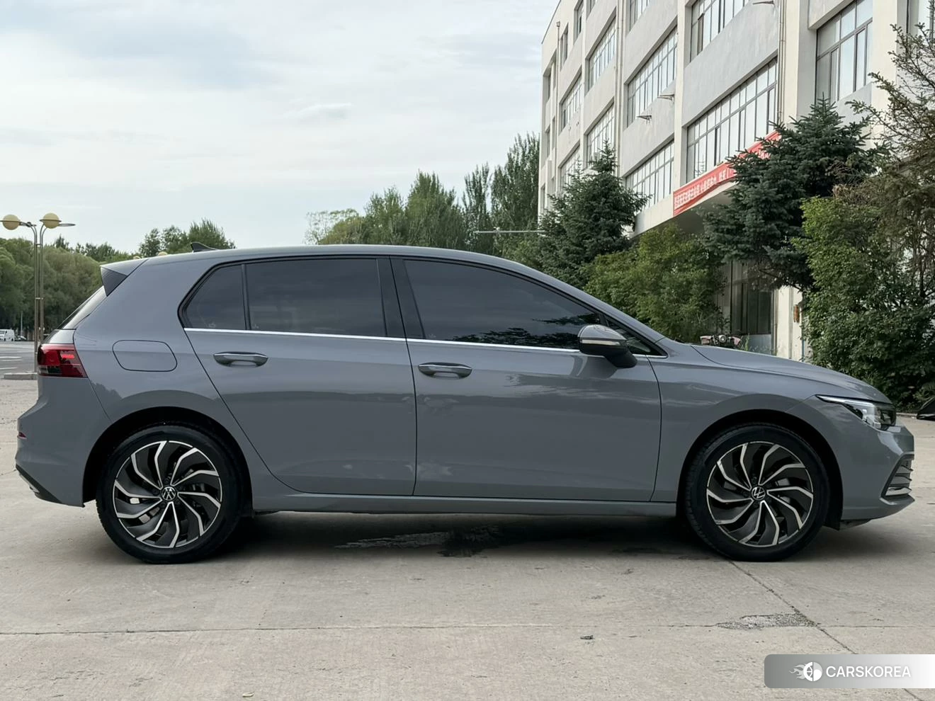 Volkswagen Golf id 4455405 из Китая 24