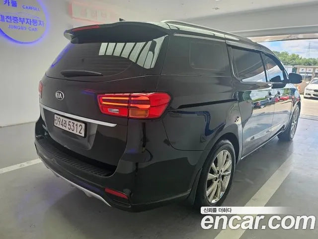 Kia The New Carnival id 2956710 из Кореи 17
