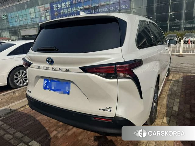 Toyota Saina id 4257629 из Китая 8