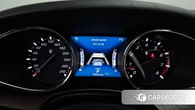 Maserati Quattroporte id 3765564 из Кореи 18