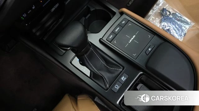 Lexus ES300h 7th generation id 4550736 из Кореи 40