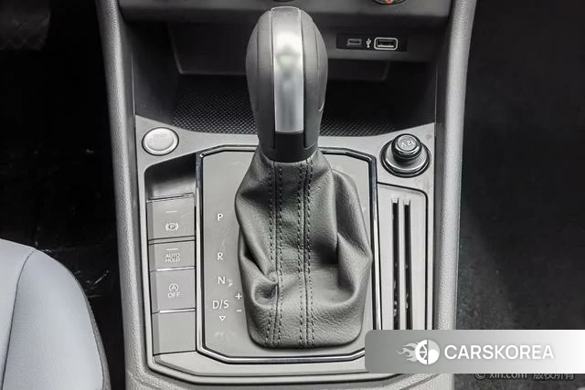 Volkswagen Lavida id 4313636 из Китая 22