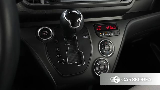 Kia The New Kia Ray id 3953564 из Кореи 18