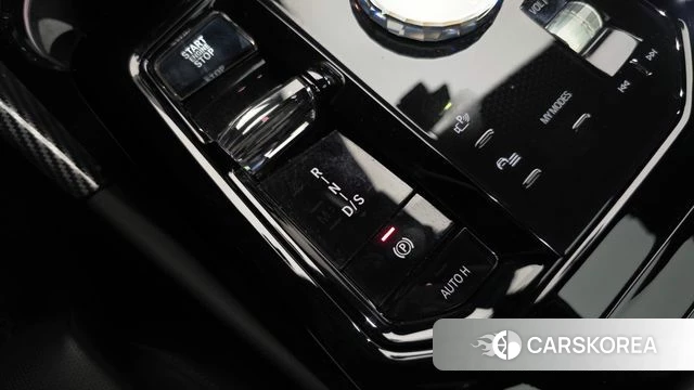 BMW 5 Series (G60) id 4870882 из Кореи 34