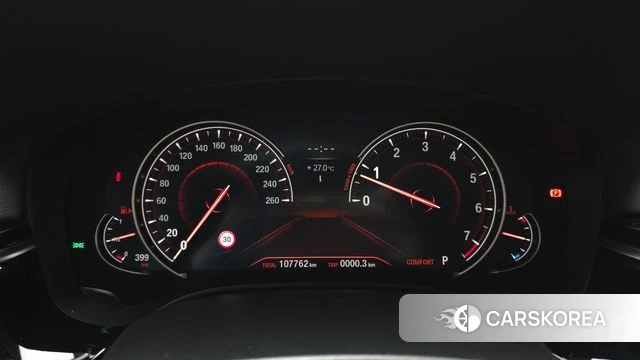 BMW 5 Series (G30) id 4693955 из Кореи 28