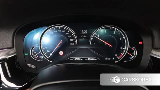 BMW 5 Series (G30) id 3677710 из Кореи 18