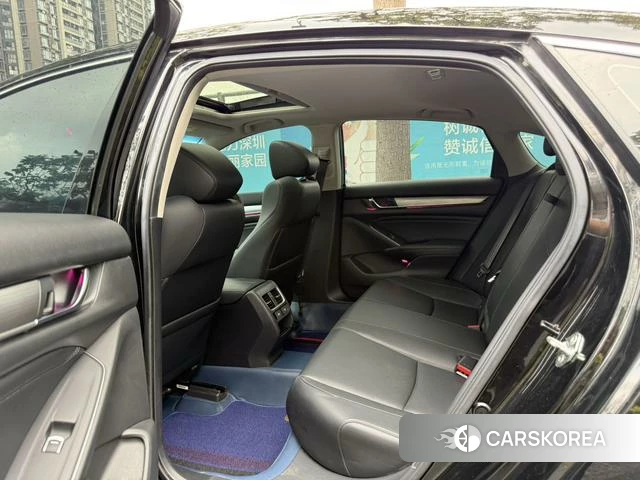 Honda Accord id 4314480 из Китая 12