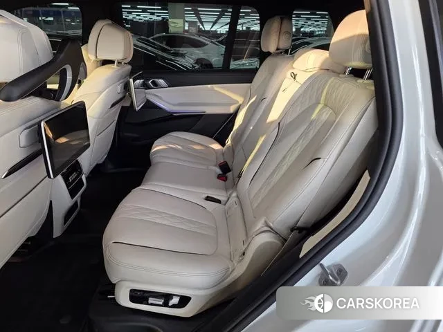 BMW X7 (G07) id 3734099 из Кореи 8