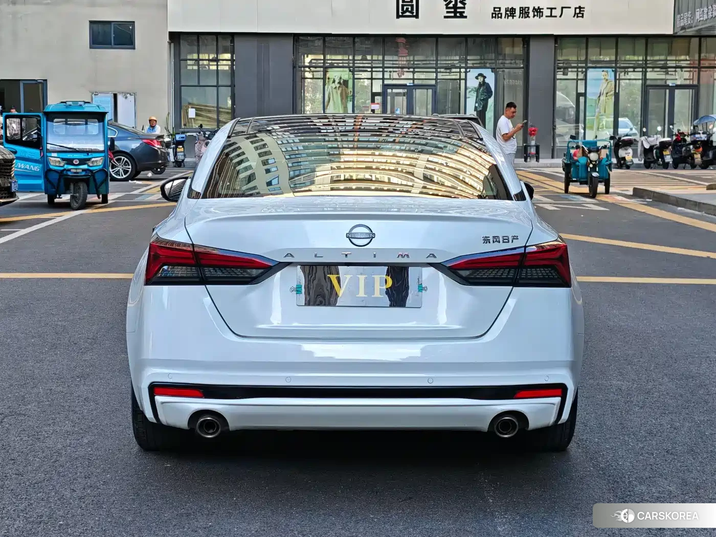 Nissan Altima id 4629683 из Китая 8
