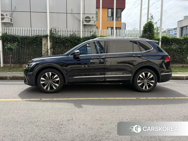 Volkswagen Tiguan L id 4290503 из Китая 24