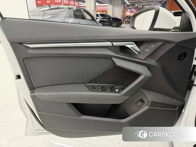 Audi A3 id 4279043 из Китая 16