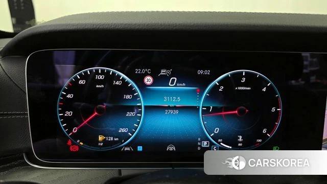 Mercedes-Benz E-Class W213 id 4415517 из Кореи 31