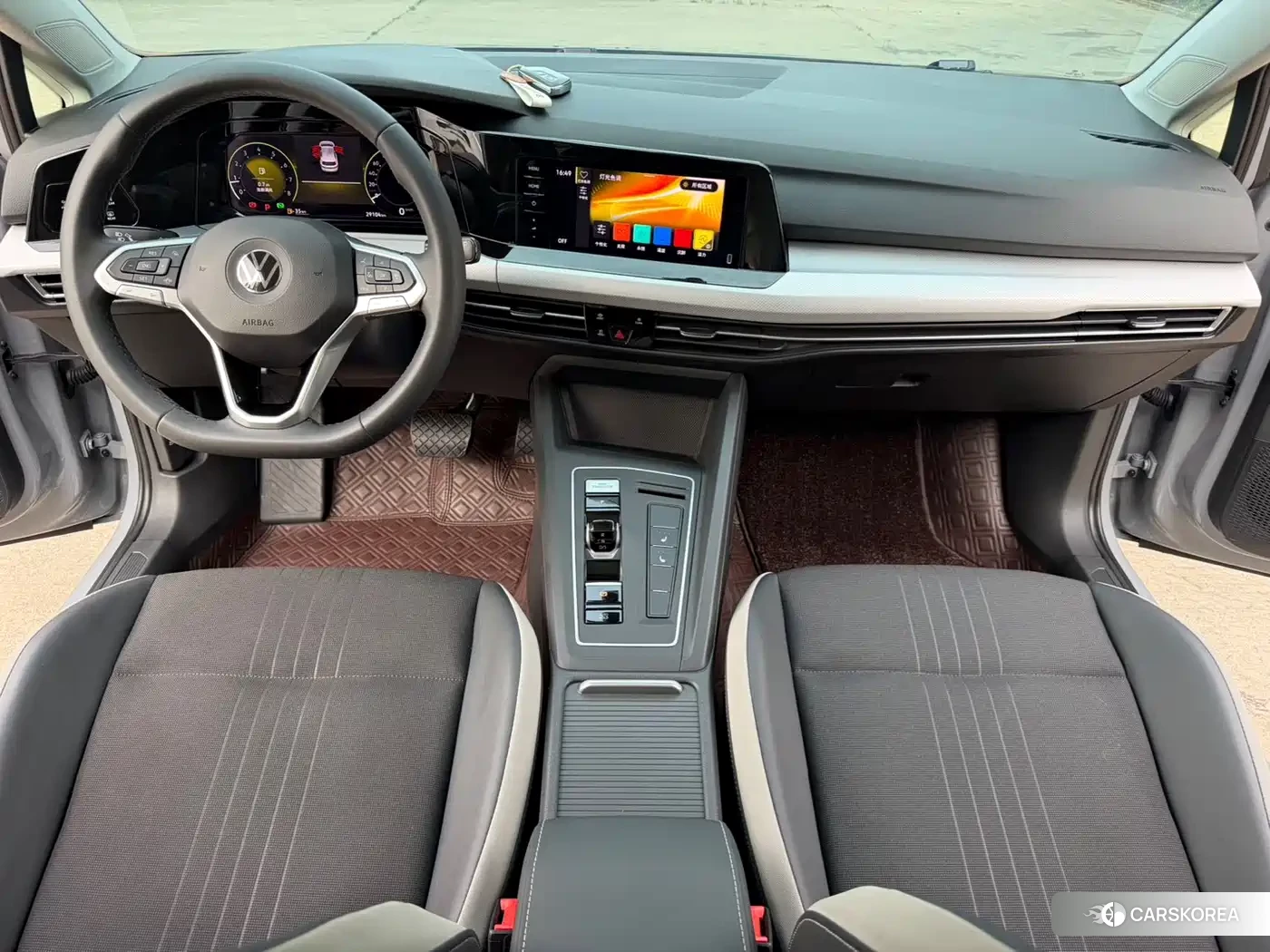 Volkswagen Golf id 4634788 из Китая 24