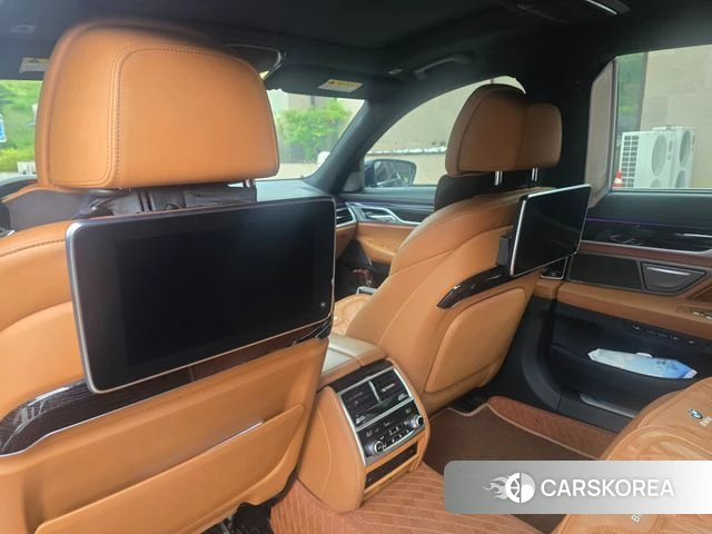 BMW 7 Series (G11) id 4587096 из Кореи 10